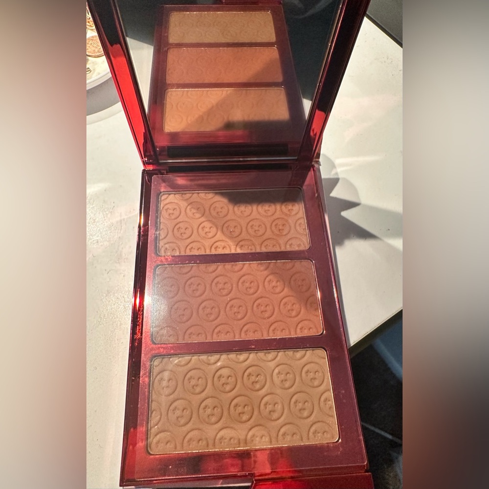 One size bronzer shade dark